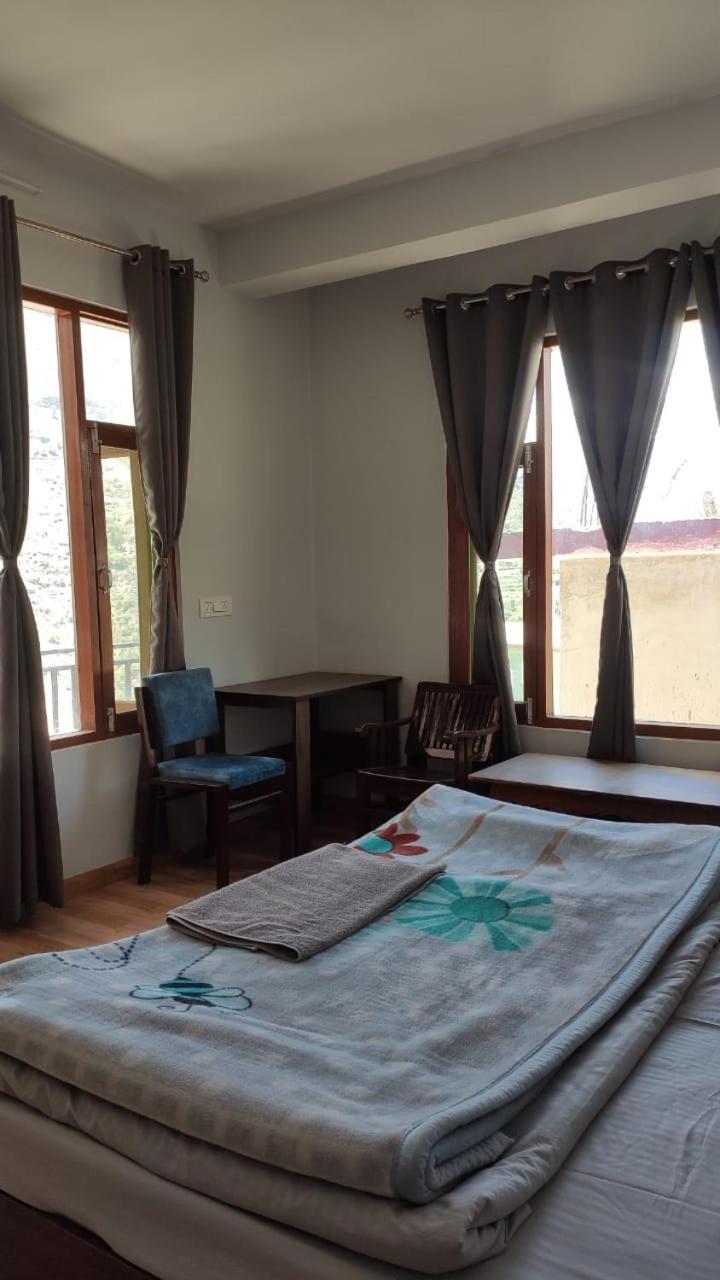 Ferienwohnung Lha Pomo Kyelang Exterior foto
